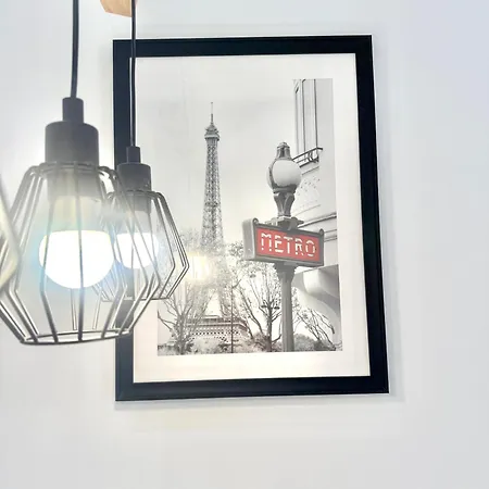 Superbe Loft Avec Belle Cour Privee Appartement Parijs